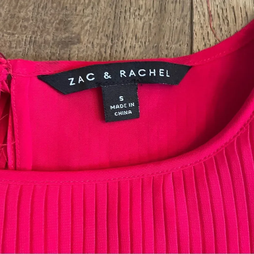 Zac & Rachel Pink Ruffle  Sleeveless Women's Blouse Tank (Size S)
